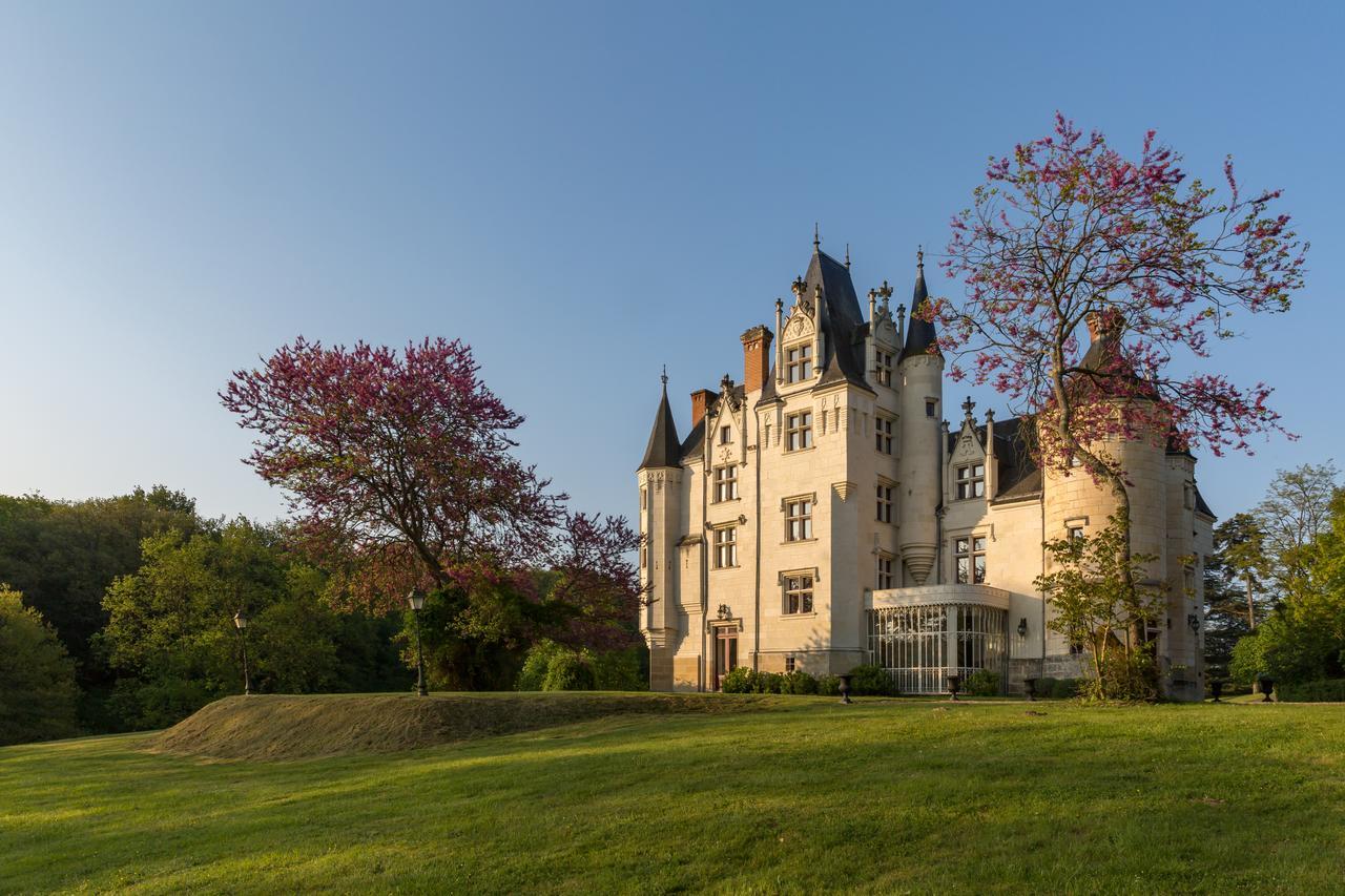 Готель Domaine De Brou Noyant-de-Touraine Екстер'єр фото